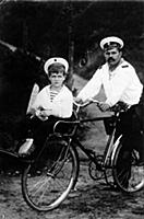 Alexei with his male nurse the sailor Derevenko, 1