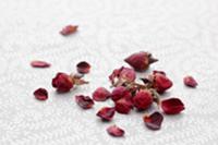 Dried rosebuds