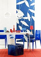 Dining table, stool, plastic chairs & photographic