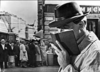 Кадр из фильма «Берегись автомобиля», 1966. На фот