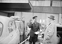 Кадр из фильма «Берегись автомобиля», 1966. На фот