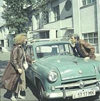 Кадр из фильма «Поездки на старом автомобиле».