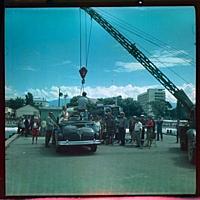 Кадр из фильма «Бриллиантовая рука», (1968).