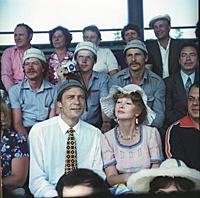 Кадр из фильма «Любовь и голуби», (1984). На фото: