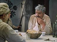 Кадр из фильма «Белое солнце пустыни», (1970). На 