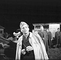 Кадр из фильма «Они шли на Восток», (1964). На фот