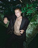 Подборка постановочных фотографий знаменитого неме