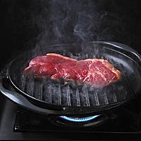 Grilling steak