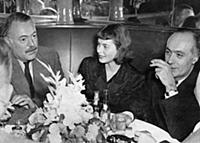 NEW YORK  1946-05-12
Ingrid Bergman with Ernest He