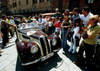 Легендарная Mille Miglia - гонка '1000 миль'. В Си