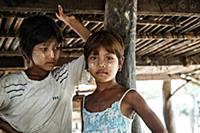 Myanmar / Mrauk U / 2014 / Burmese girls under the