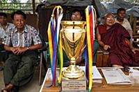 Myanmar / Mrauk U / 2014 / Trophy at Shittaung foo