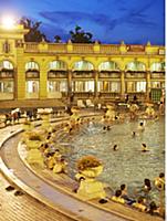 Hungary / Budapest / 2014 / SzЋchenyi-Bath.

© Phi