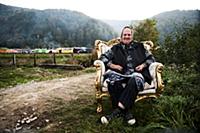 Romania / Negreni / 2014 / An old lady in her new 