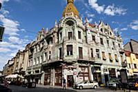 ROMANIA / Transylvania / Oradea / Republicii stree