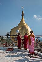 MYANMAR / Mon State / 2015 / Two novices and a nun