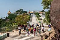 MYANMAR / Mon State / 2015 / Worshippers leaving t