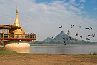 MYANMAR / Kayin State / Hpa-an / Shwe Yin Myaw Pag