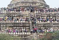 MYANMAR / Mandalay Division / Bagan / The Shwesand