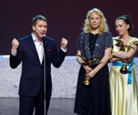 Евгений Миронов и Чулпан Хаматова на XXV Церемонии