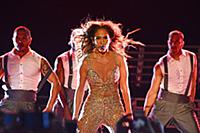 Взрывная Дженнифер Лопес (Jennifer Lopez) в москов