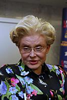 Елена Малышева на церемонии вручения  музыкальной 