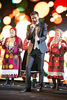 Дмитрий Нестеров и фольклорная группа «Бурановские