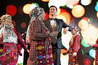 Дмитрий Нестеров и фольклорная группа «Бурановские