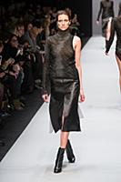Показ Guy Laroche осень/зима 2015-2016. Неделя мод