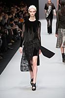 Показ Guy Laroche осень/зима 2015-2016. Неделя мод