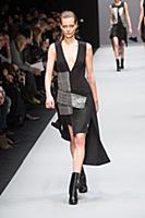 Показ Guy Laroche осень/зима 2015-2016. Неделя мод