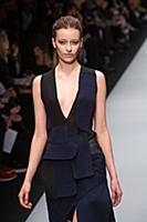 Показ Guy Laroche осень/зима 2015-2016. Неделя мод