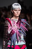 Показ Manish Arora осень/зима 2015. Неделя моды в 