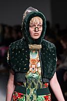 Показ Manish Arora осень/зима 2015. Неделя моды в 