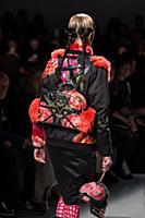 Показ Manish Arora осень/зима 2015. Неделя моды в 