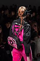 Показ Manish Arora осень/зима 2015. Неделя моды в 