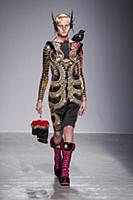 Показ Manish Arora осень/зима 2015. Неделя моды в 