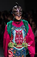 Показ Manish Arora осень/зима 2015. Неделя моды в 