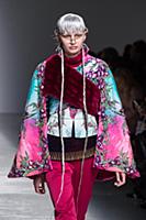 Показ Manish Arora осень/зима 2015. Неделя моды в 