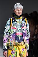 Показ Manish Arora осень/зима 2015. Неделя моды в 