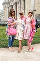 Стритстайл перед показом Chanel. Неделя моды в Пар
