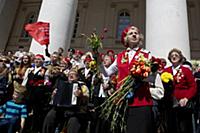 Ветераны в сквере у Большого театра. Москва, Росси