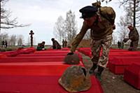 Братское захоронение останков солдат, погибших в В