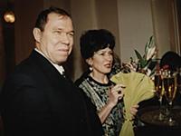 Вдова генерала. Лев Рохлин с женой.