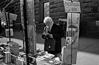 Подборка черно-белых фотографий московских улиц. Р