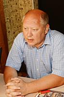 Константин Глушков с семьей на даче в Подмосковье.
