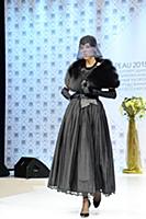 Модный показ. Международная выставка головных убор