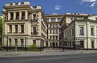 Элитный клубный особняк в Зачатьевском переулке.