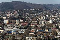 Вид сверху на центральную часть города Туапсе.