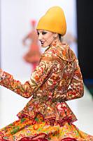 Показ Slava Zaitsev 'Узоры жизни'. Неделя моды Mer